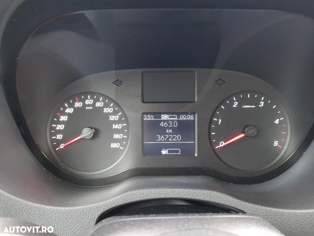 Mercedes-Benz SPRINTER - 12