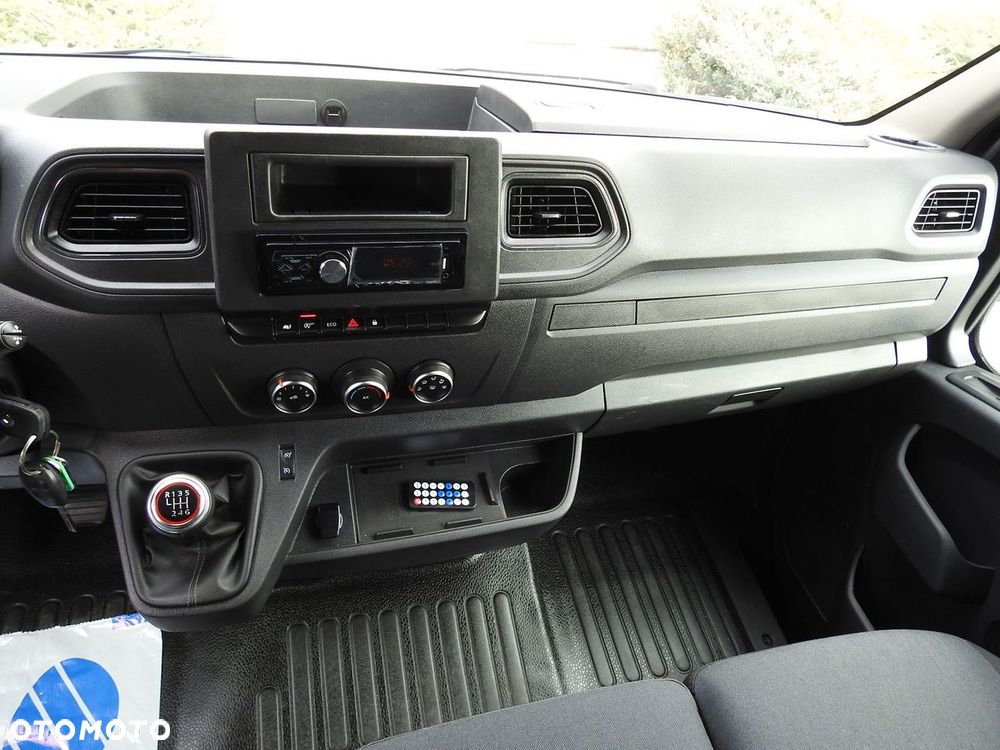 Renault MASTER PLANDEKA 10 PALET TEMPOMAT KLIMATYZACJA LEDY PNEUMATYKA  165KM - 33