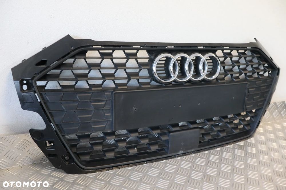 GRILL GRIL ATRAPA AUDI A1 II 82A 82A853653 82A853653A 2018- - 2