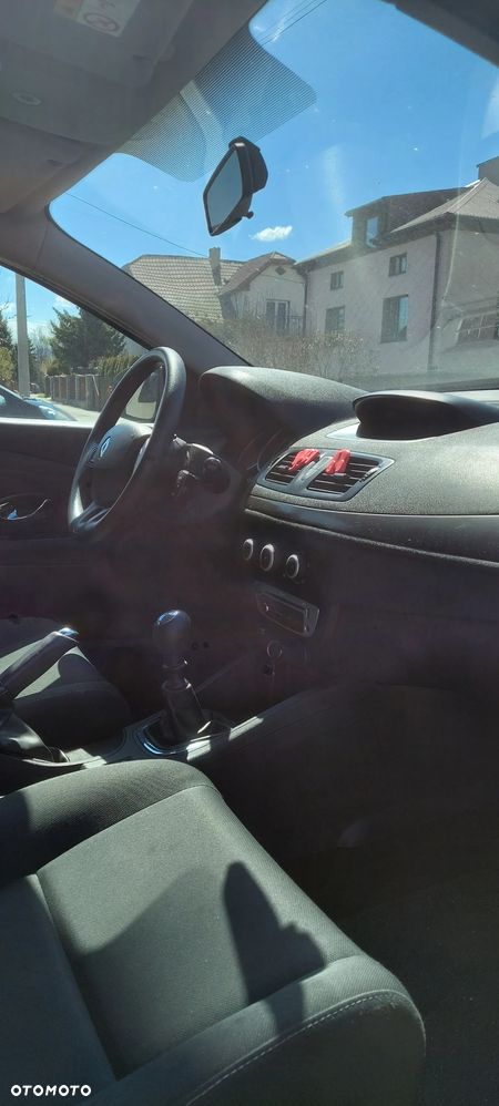 Renault Megane ENERGY TCe 115 Start & Stop Authentique - 10