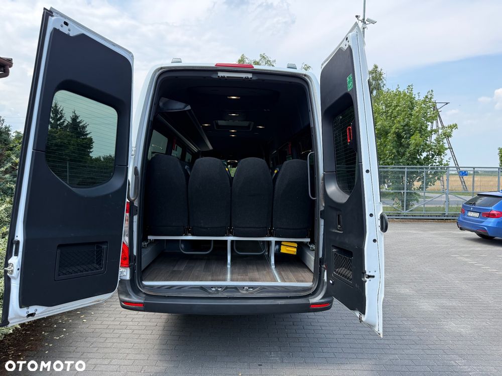 Mercedes-Benz SPRINTER 516 - 10