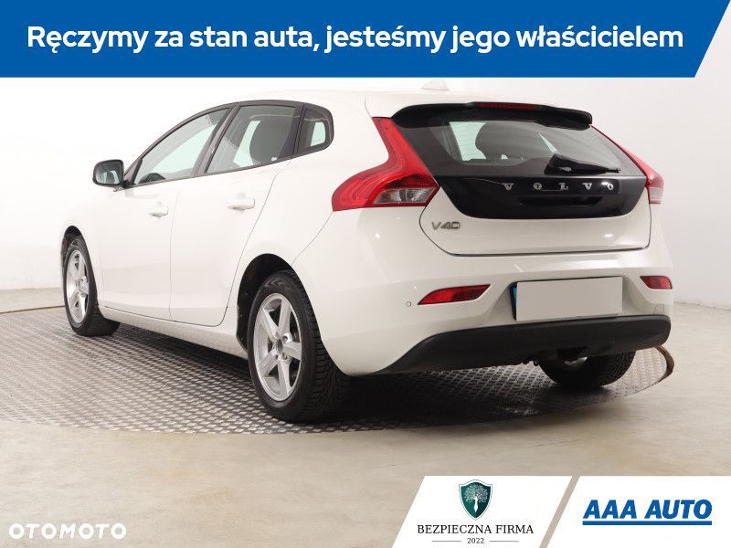 Volvo V40 - 5