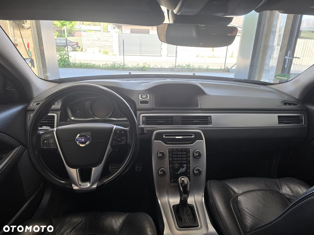 Volvo V70 D4 Geartronic Momentum - 6