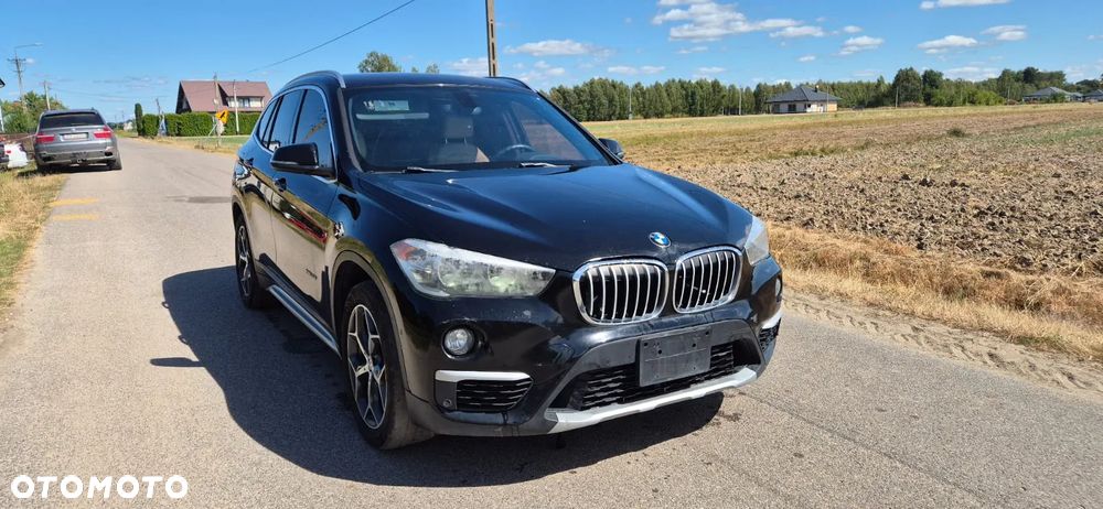 BMW X1 xDrive25i Sport Line sport - 2