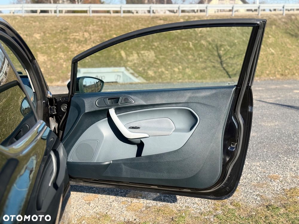 Ford Fiesta 1.25 Viva - 18