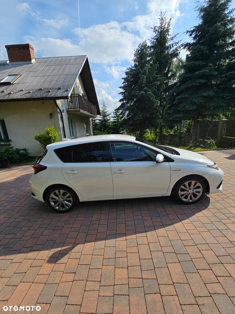 Toyota Auris - 6