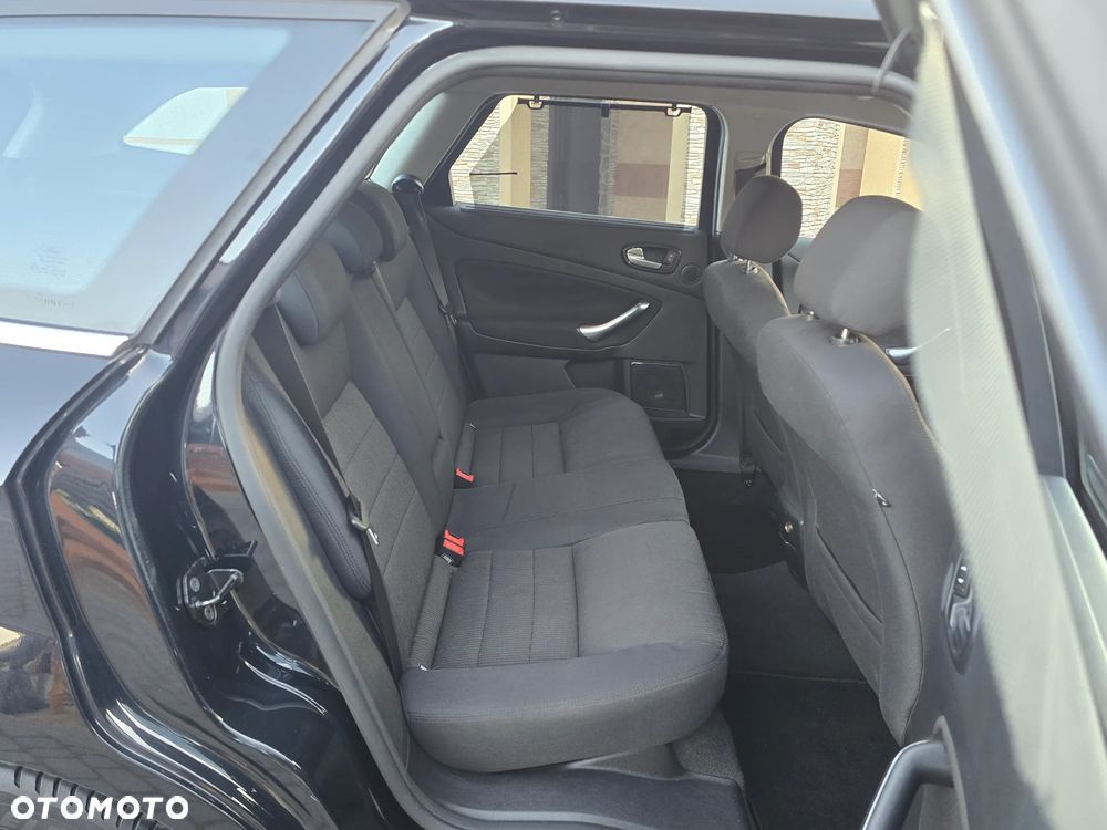 Ford Mondeo 2.0 Viva Titanium - 22