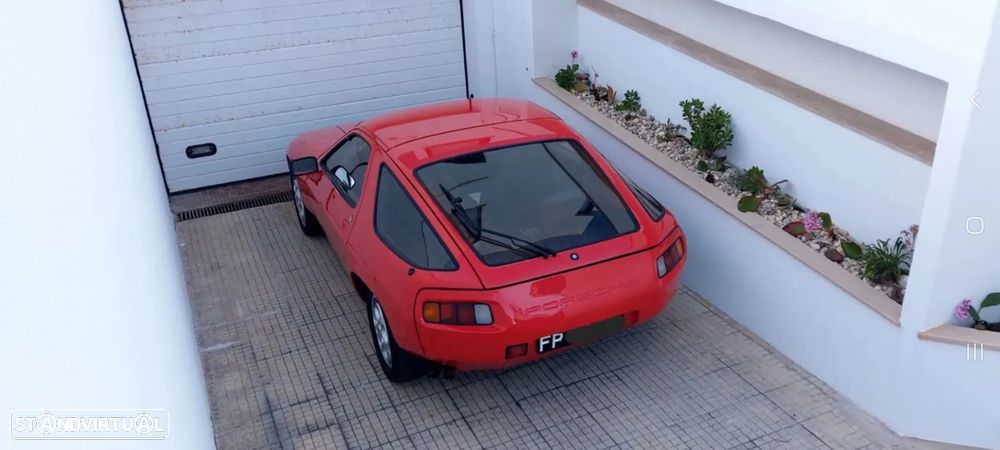 Porsche 928 - 13