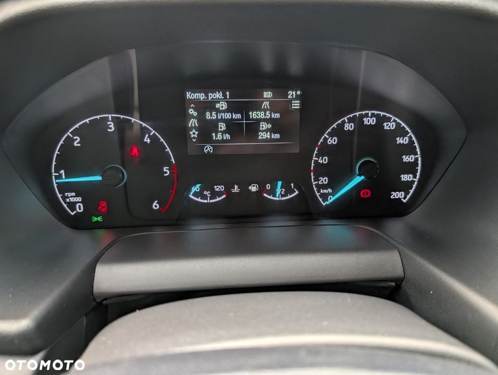Ford Tourneo Custom 2.0 EcoBlue Hybrid L2 Titanium - 8