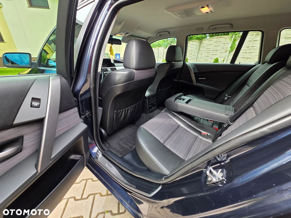 BMW Seria 5 530i - 8