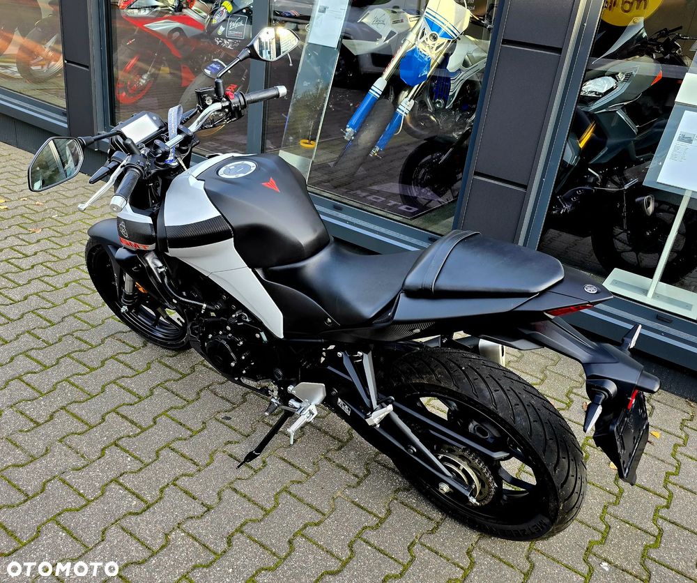 Yamaha MT - 13