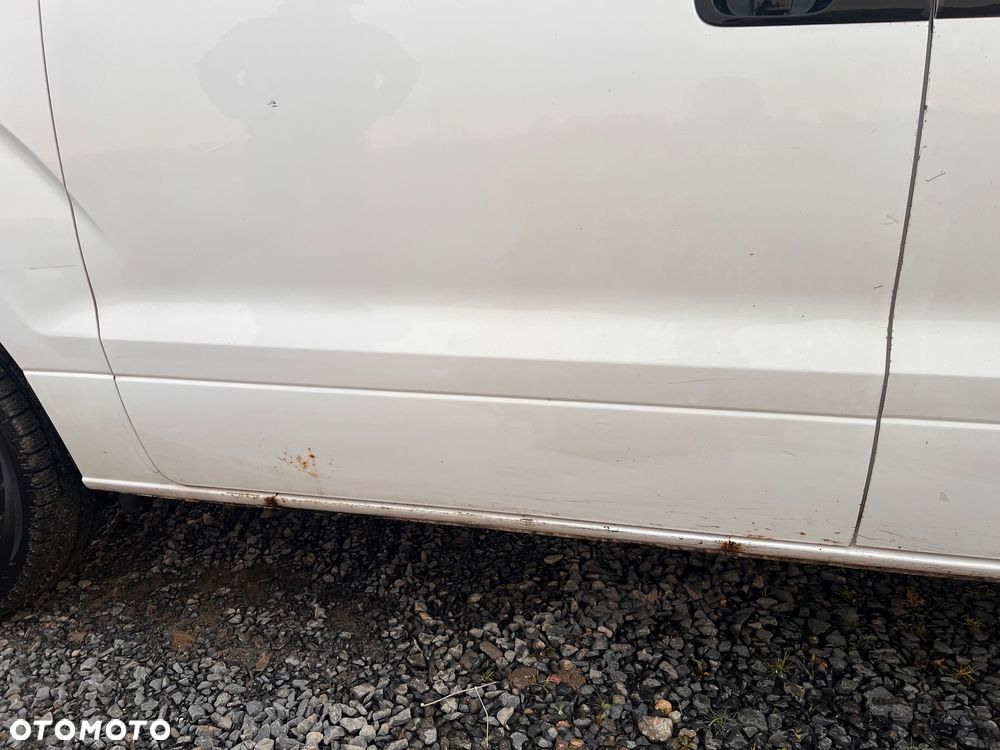 Hyundai H-1 2.5 CRDi Comfort - 13