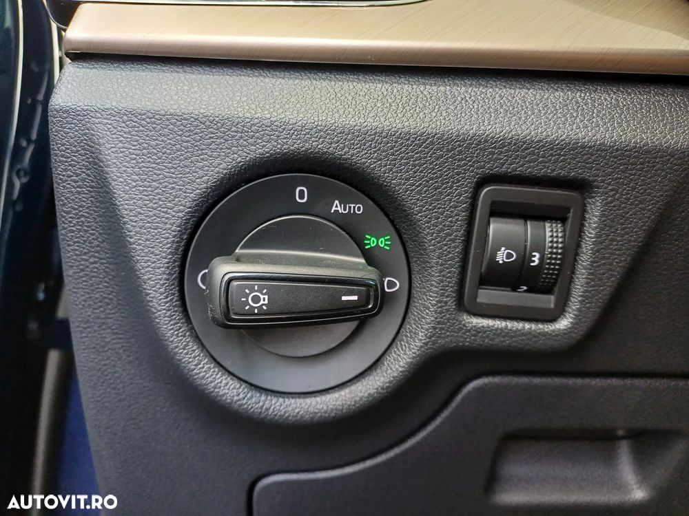 Skoda Kamiq 1.5 TSI DSG Style - 11