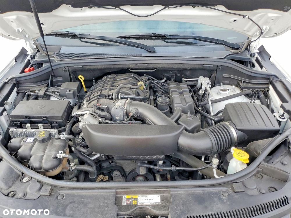 Jeep Grand Cherokee - 12