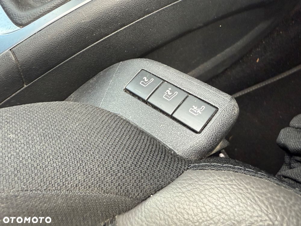 Citroën C4 Grand Picasso BlueHDi 120 Exclusive - 21