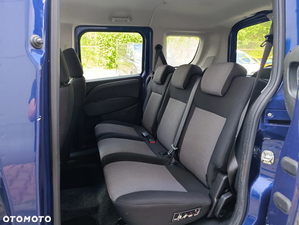 Fiat Doblo 1.4 T-Jet 16V Easy - 27