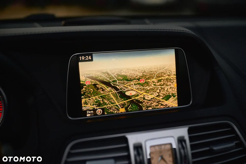 Mercedes-Benz Klasa E 400 7G-TRONIC Sport Edition - 34