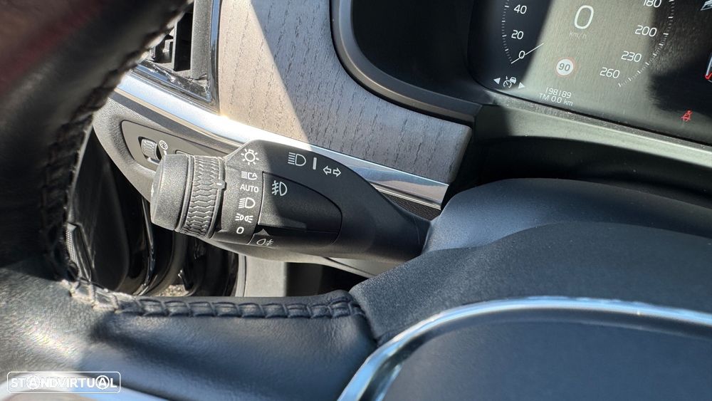 Volvo V90 2.0 T8 PHEV Inscription Expression AWD - 38