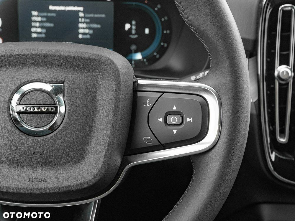 Volvo XC 40 B4 Core - 17