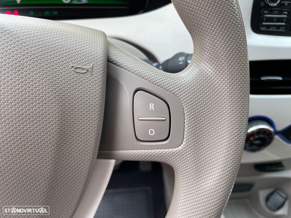 Renault Zoe - 21