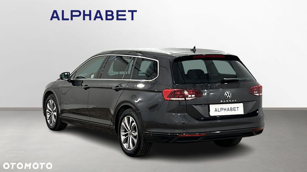 Volkswagen Passat - 3