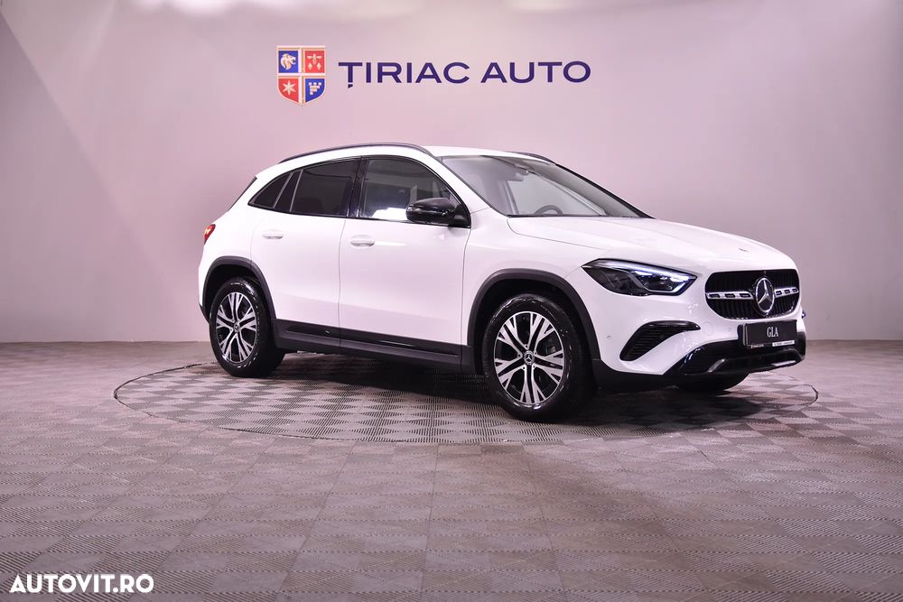Mercedes-Benz GLA - 7