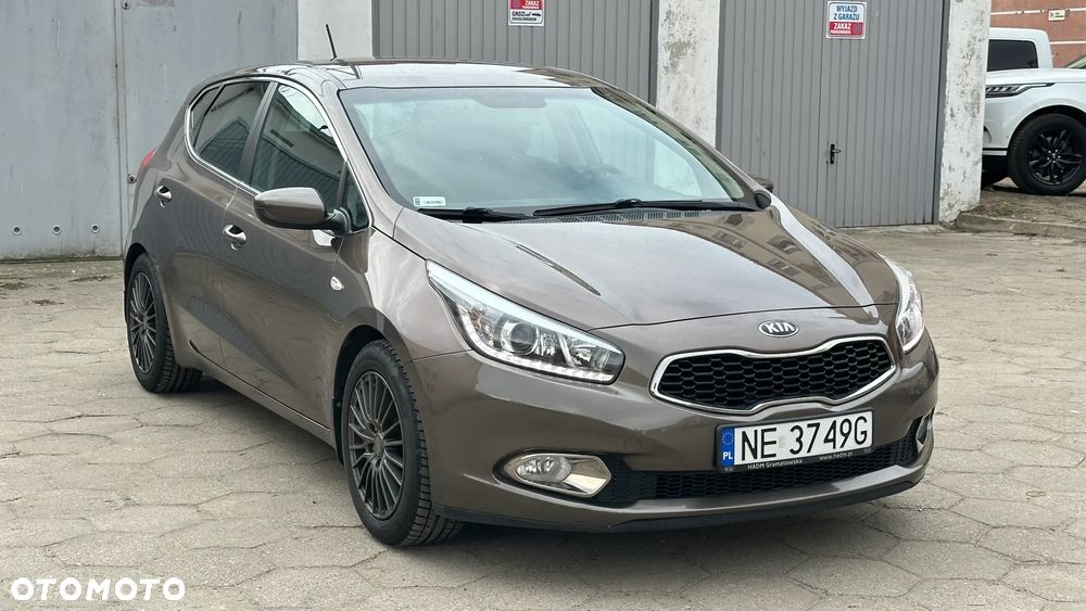 Kia Ceed - 1