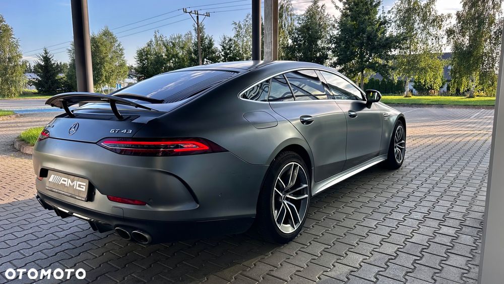 Mercedes-Benz AMG GT 43 4-Matic+ - 19