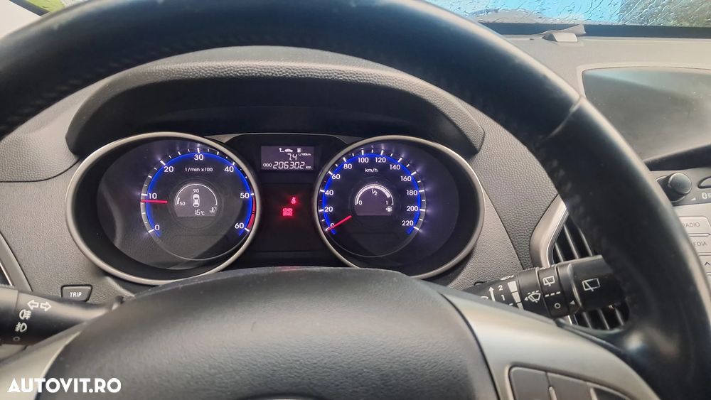 Hyundai ix35 1.7 CRDI 2WD Comfort - 9