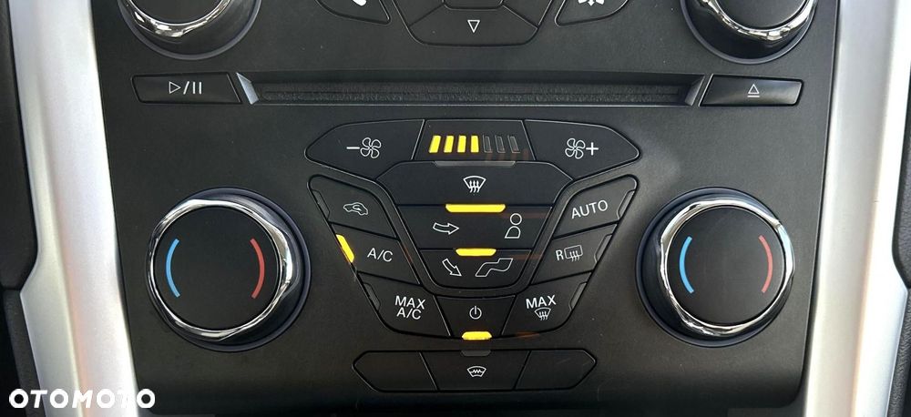 Ford Mondeo - 17