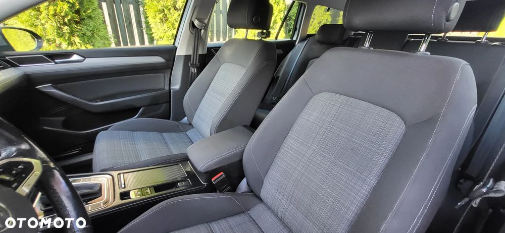 Volkswagen Passat 1.5 TSI EVO Business DSG - 14