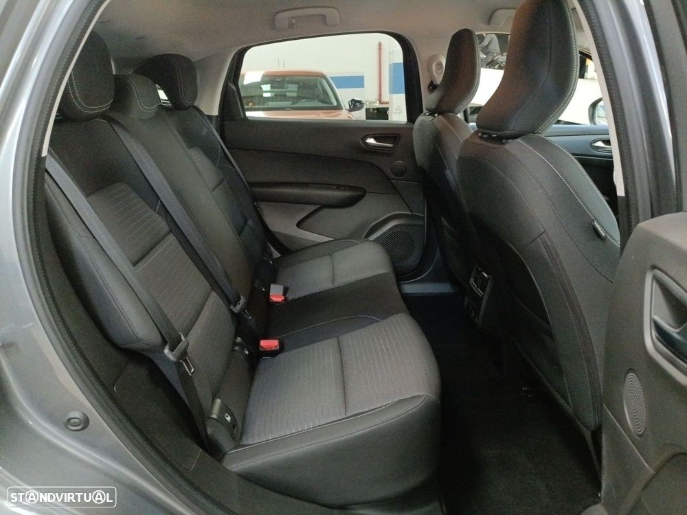 Renault Arkana 1.6 E-Tech Full Hybrid Evolution - 20