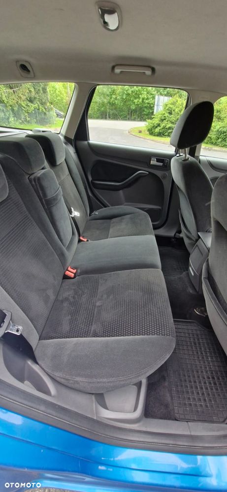 Ford Focus 1.6 TDCi Ambiente - 10