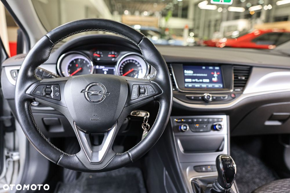 Opel Astra - 24