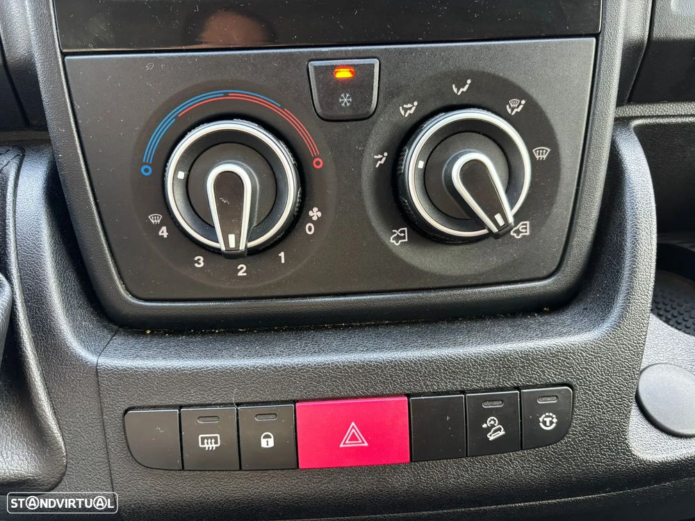 Fiat DUCATO 2.2 M-JET 140cv - L3-H3 - AC - IVA DEDUTÍVEL - 31