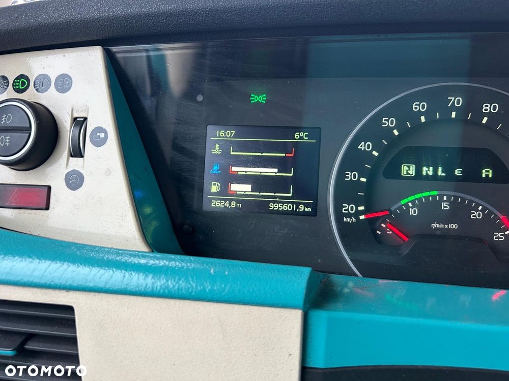 Volvo FH 500 *GLOBETROTTER* NA PODUCHACH* KLIMA POSTOJOWA* NAVI* LODÓWKA* KOŁA NOWE* XENON* HYDRAULIKA DWUOBWODOWA* OBSZYTY ŚRODEK* Z FRANCJI - 10