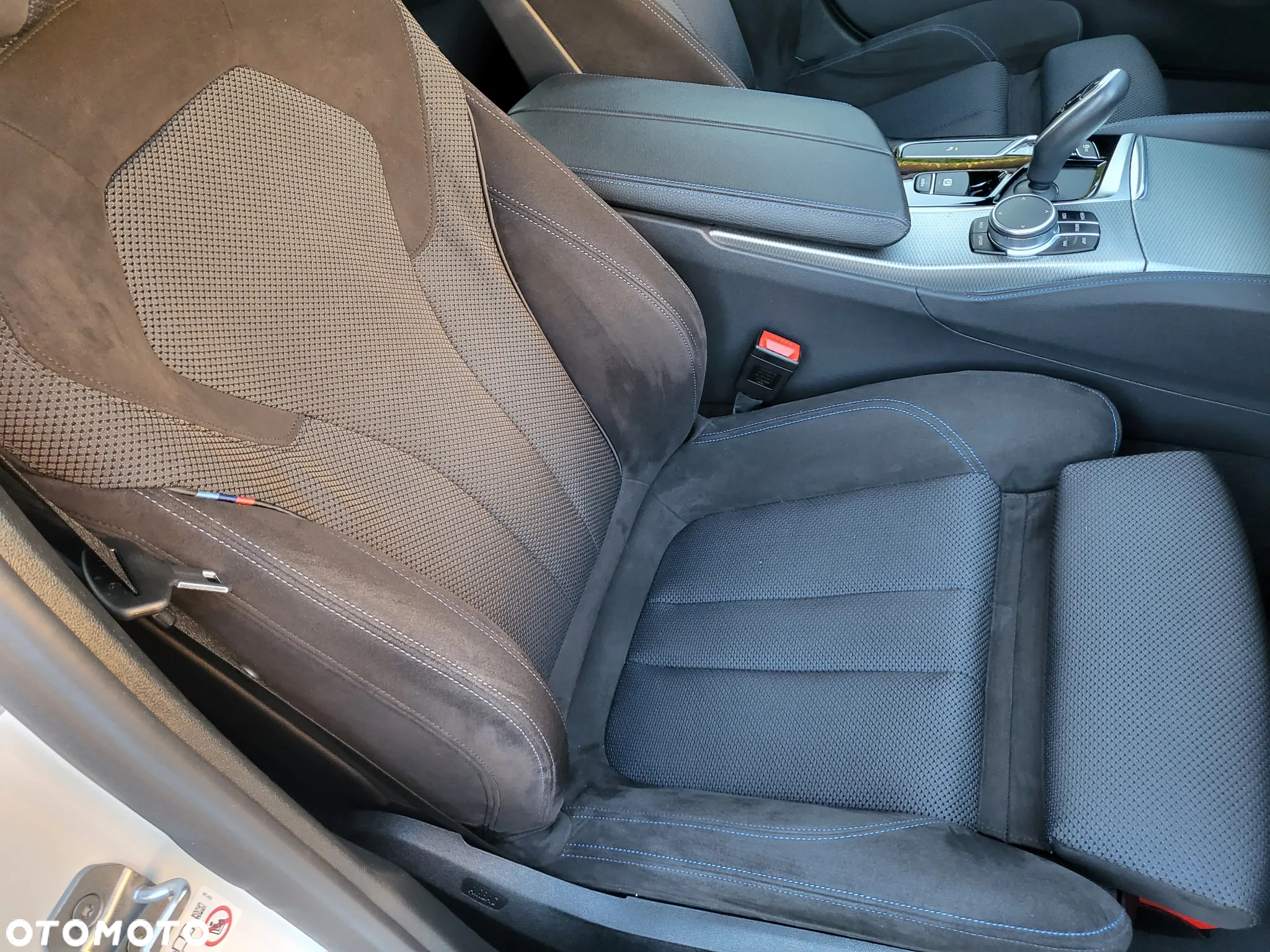 BMW Seria 5 520d xDrive M Sport sport - 9