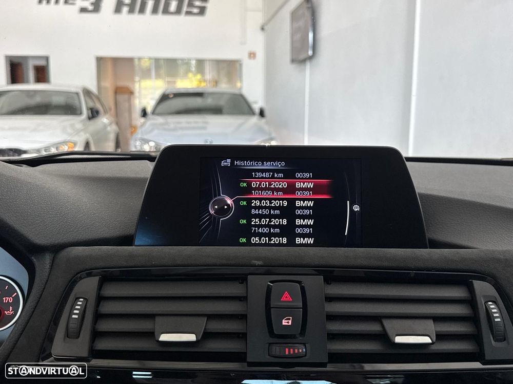 BMW 335 i Auto Pack M - 29