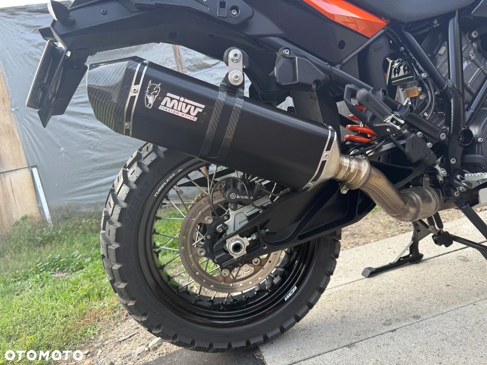 KTM Adventure - 7
