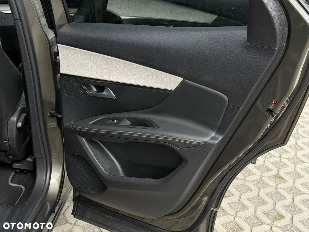 Peugeot 3008 2.0 BlueHDi GT S&S EAT8 - 25