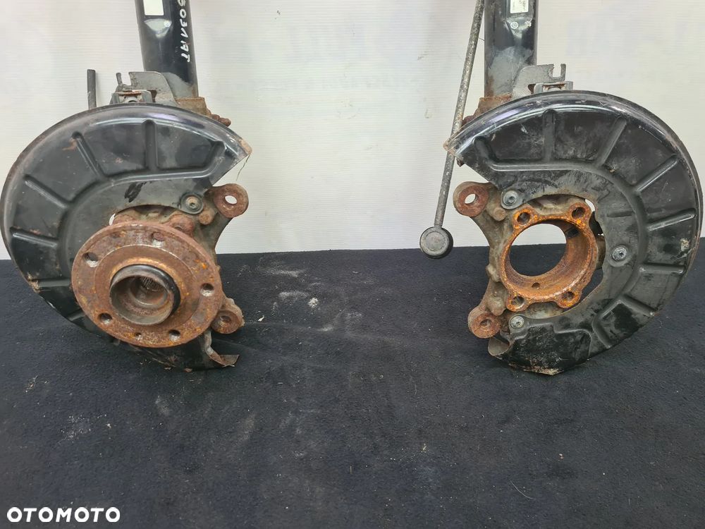 VW PASSAT B7 1.6 MCPERSON ZWROTNICA 1K0 LEWA PRAWA 3C0413031AT - 4