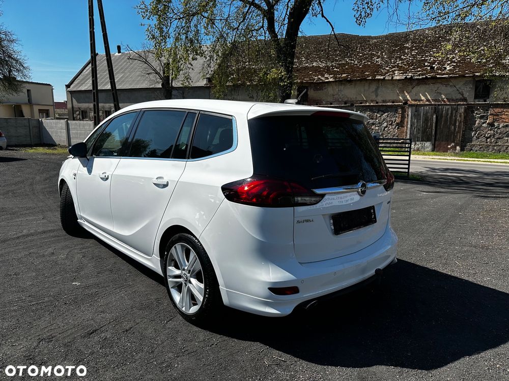 Opel Zafira - 8