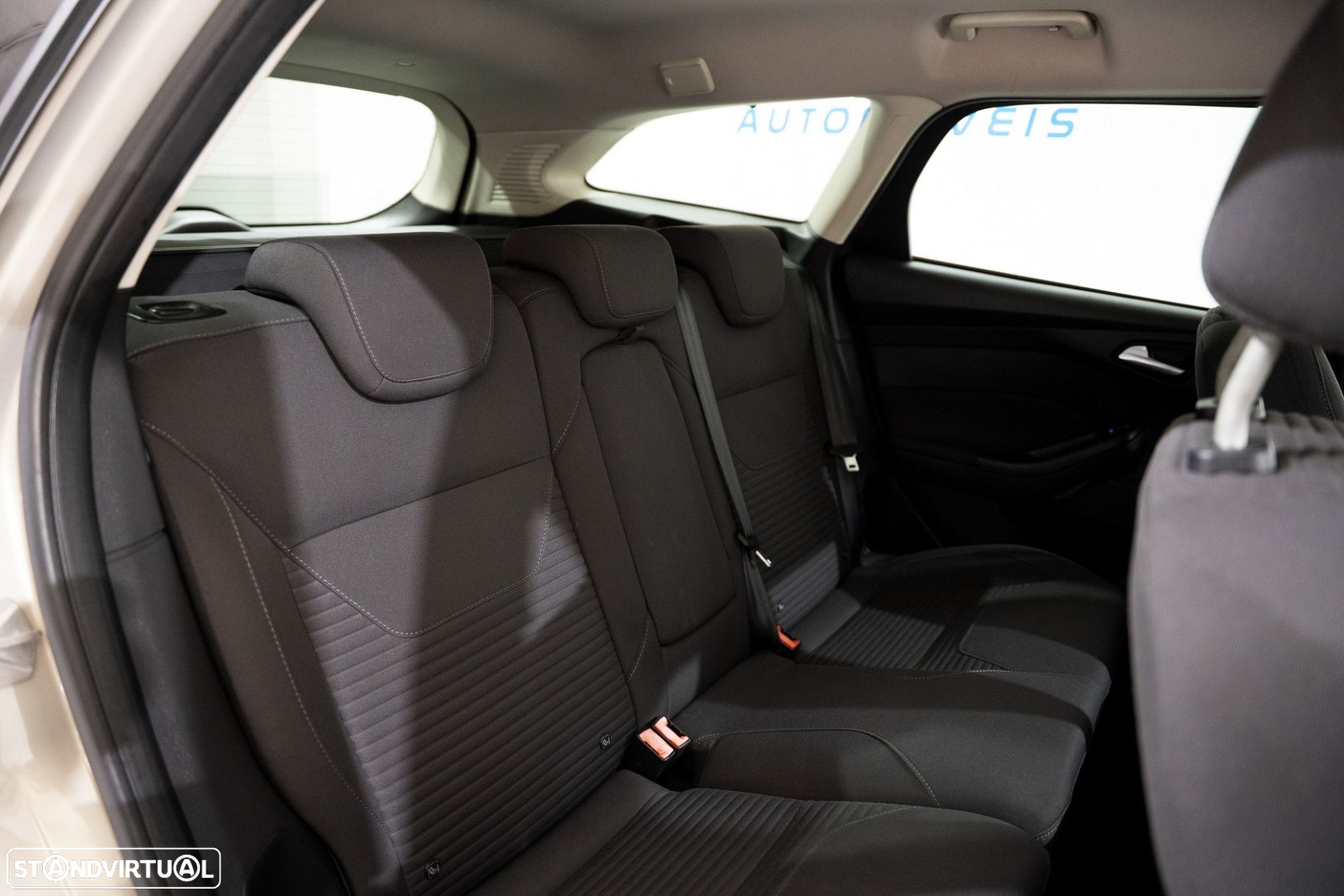 Ford Focus 1.5 TDCi Titanium - 13