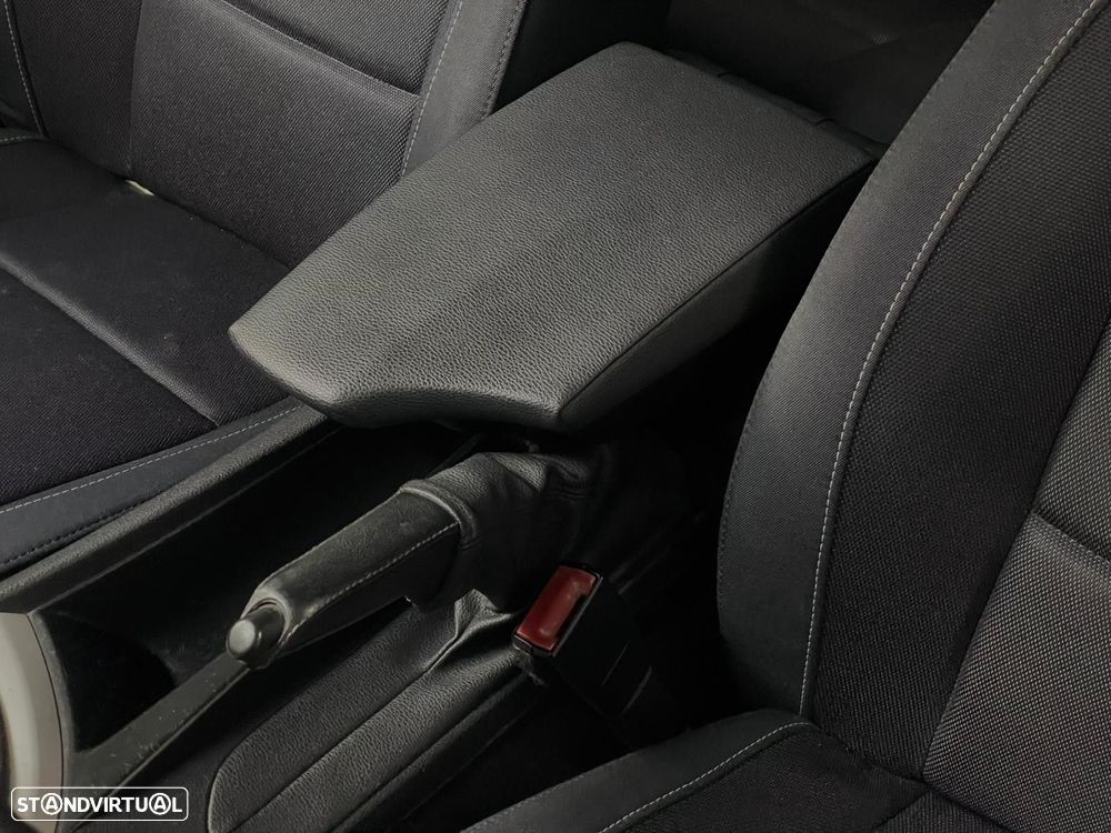 BMW 116 d Line Urban - 21