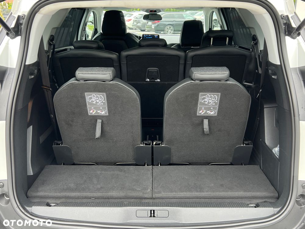 Peugeot 5008 1.5 BlueHDi Allure S&S EAT8 - 37