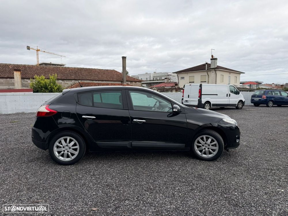 Renault Mégane 1.5 dCi Comfort SS - 9