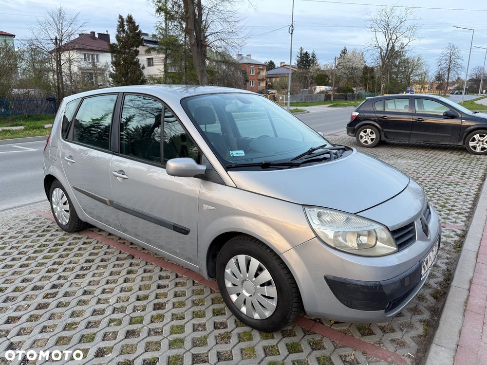 Renault Scenic - 9