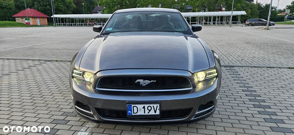 Ford Mustang 3.7 V6 Premium - 16
