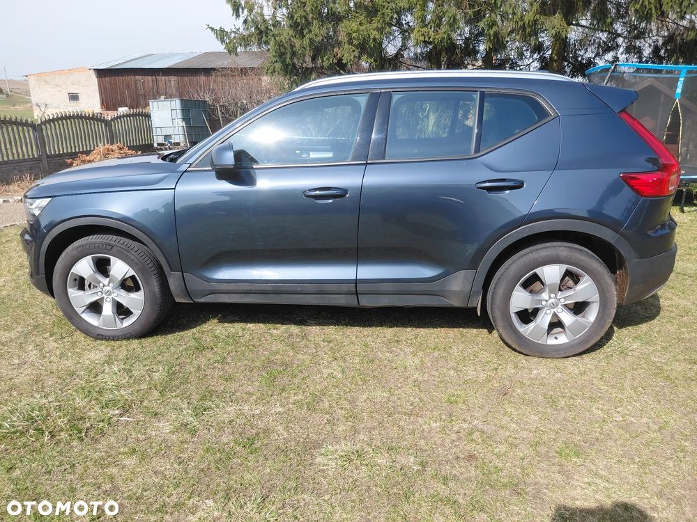 Volvo XC 40 T2 Essential - 2