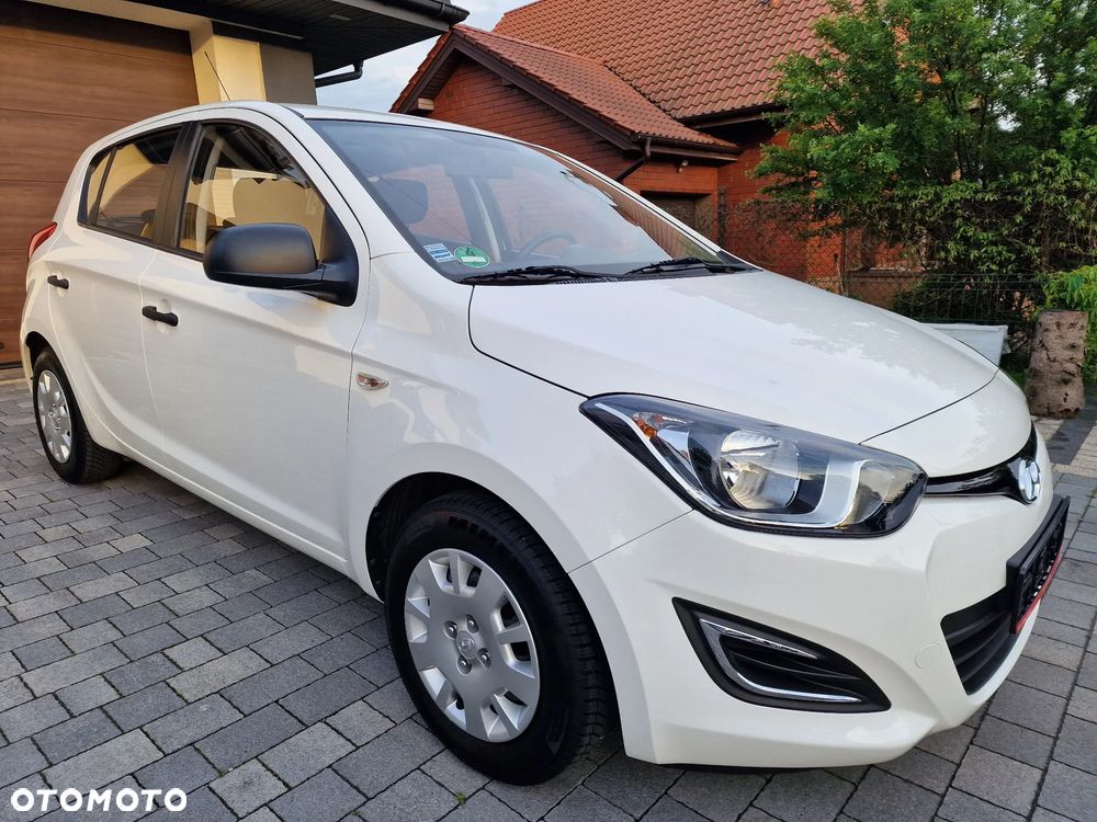 Hyundai i20 1.2 Fifa World Cup Edition